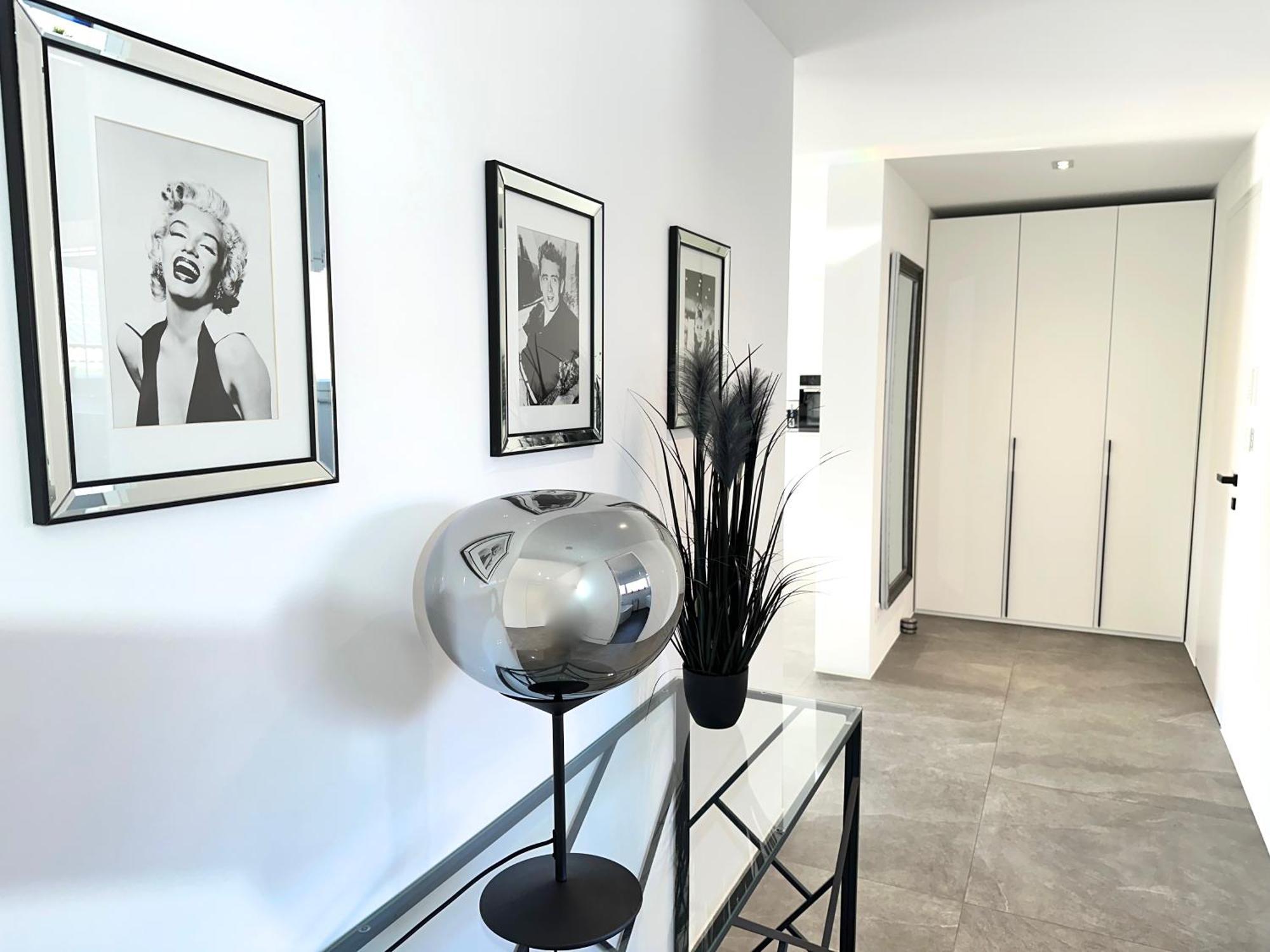 Ferienwohnung Black White Raubling Ngoại thất bức ảnh