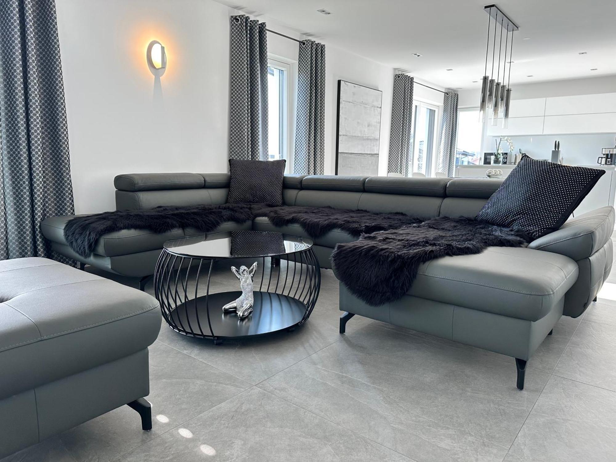Ferienwohnung Black White Raubling Ngoại thất bức ảnh